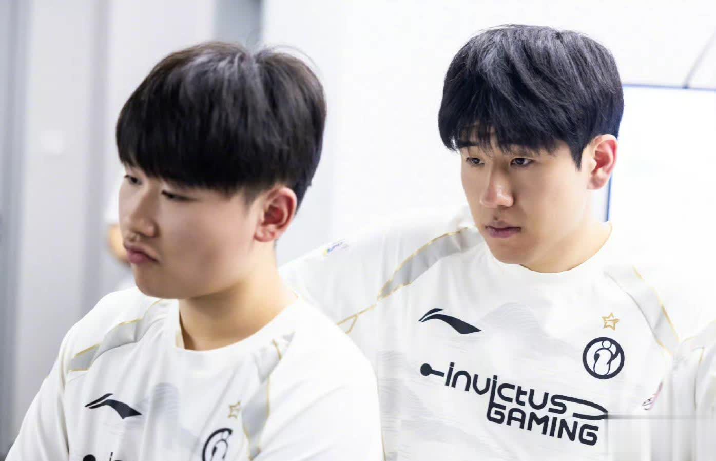 队可以, AA, Cryin 队可以, AA, Cryin